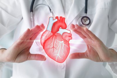 Przedwczesna menopauza zwiększa u kobiet ryzyko zawału serca