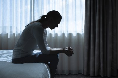 Badanie: gorszy nastrój i objawy depresyjne widać w języku, którego używamy