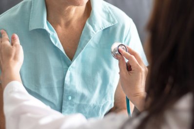 Prof. Adam Antczak: Grypa jest deprecjonowana i niedoceniana. Powikłania wcale nie zdarzają się tak rzadko 