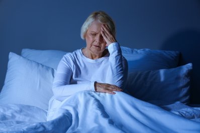 Problemy ze snem związane z ryzykiem choroby Alzheimera u kobiet