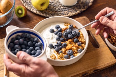 Superfoods – co to takiego, wpływ na organizm, przykłady