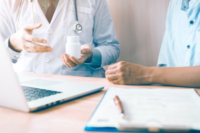 Przygotowanie do tworzenia przeglądów lekowych – praktyczny przewodnik dla farmaceutów
