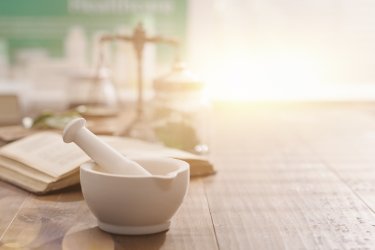 Receptura apteczna – problemy i praktyczne rozwiązania w codziennej pracy farmaceuty i technika