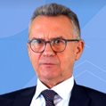 prof. dr hab. n. med.  Artur Mamcarz
