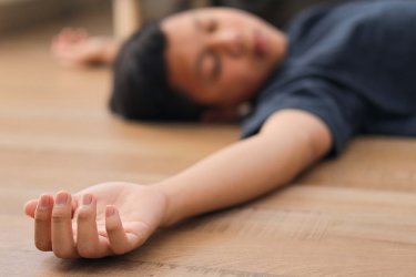 Omdlenia u dzieci – jak rozpoznać przyczynę utraty przytomności u dziecka i jak reagować krok po kroku?