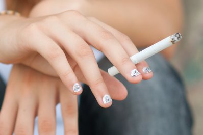 Po papierosy sięga młodzież w coraz młodszym wieku