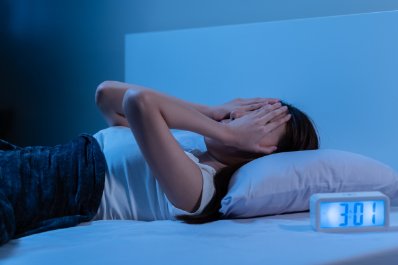 Zaburzenia snu mogą szkodzić mózgowi