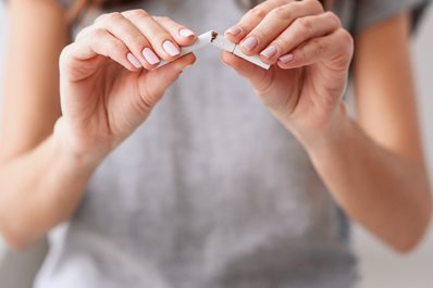Ekspert: nikotyna jest najbardziej uzależniającą substancją, zaledwie 2-3 proc. palaczy uwalnia się od nałogu